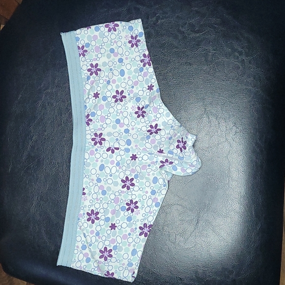 Cheeky hipster briefs with 3 button accent - Picture 6 of 6